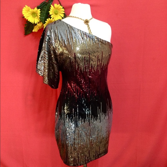 Bisou Bisou Dresses & Skirts - Bisou Bisou Sequin Dress Sz 10